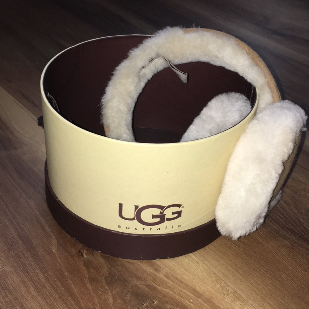 Earmuffs